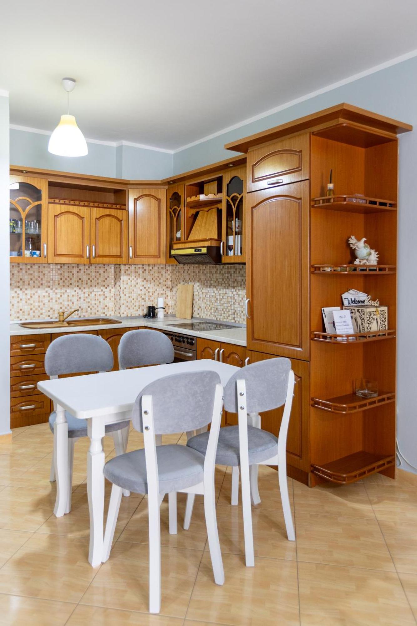 Da Vinci Apartment Вльора Екстер'єр фото